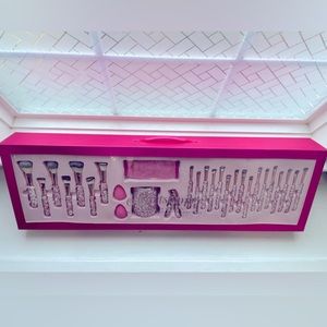 HOT PINK Rhinestone Glitz and Glam BEDAZZLED Brush Set 28 Piece TikTok Viral!